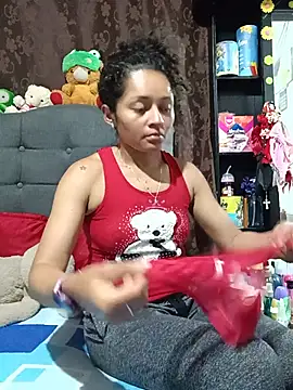 Estrella2001 Chat XXX live