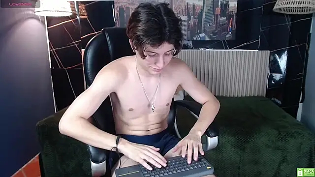 Chat XXX ao vivo de Marcoviolet