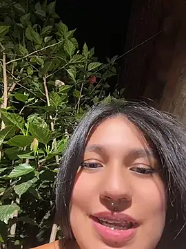 Czat XXX na żywo – Emily_Gomezz