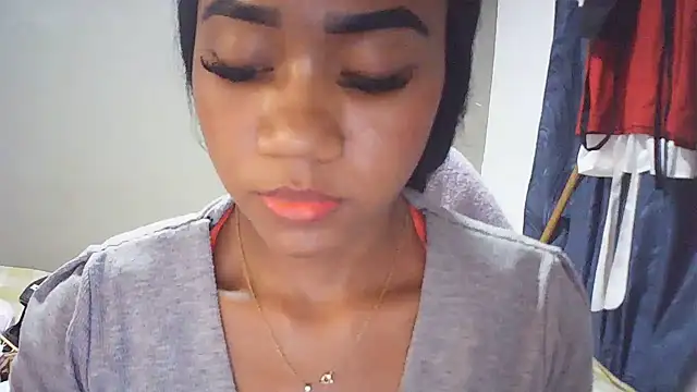 Chat +18 de Fariana01 ao vivo