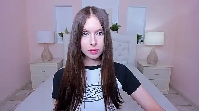 dark_k1tty's Live XXX Chat