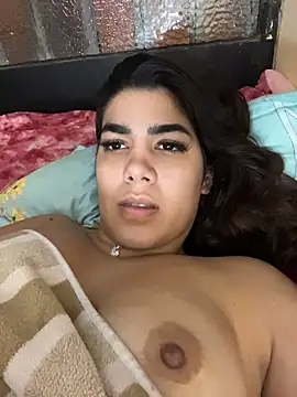 Chat +18 de Aurorahii ao vivo