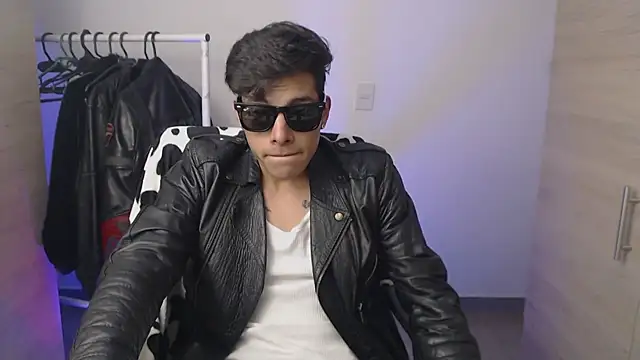chomelo6's Live XXX Chat