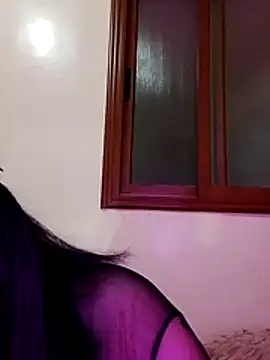 Quen_Rubyy Adlı Modelin Canlı XXX Sohbeti