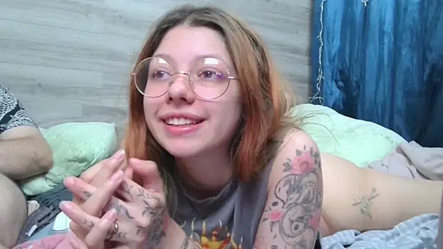 دردشة Lina_Kitty الجنسية المباشرة