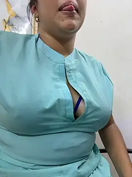 babysaritaa's Live XXX Chat