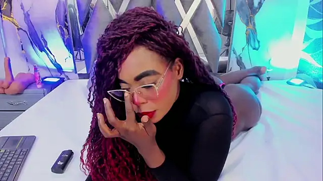 Chat XXX en directo de CandyMartinez_