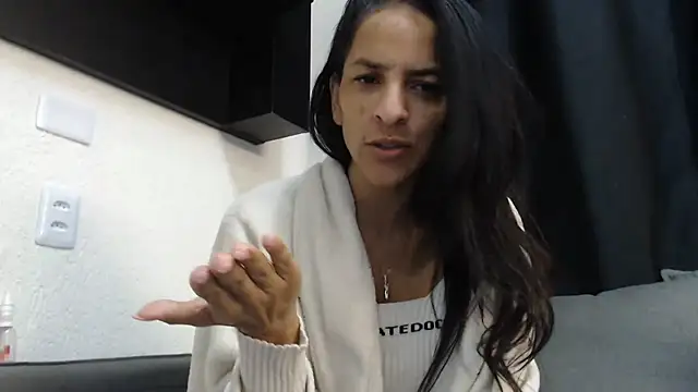 Chat XXX en directo de kelmacettare