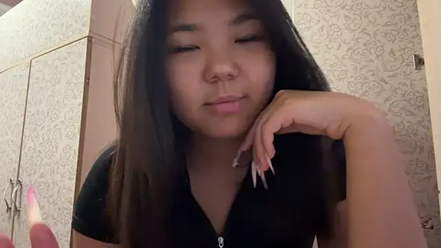 JohannaMickiewicz's Live XXX Chat