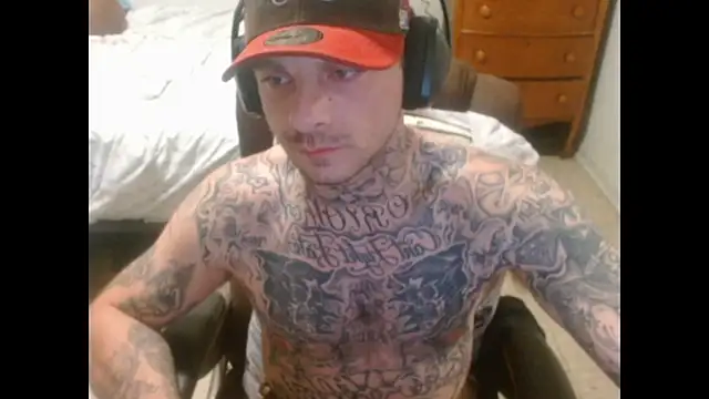 Chatroom XXX en direct de DADDY_KANE8---