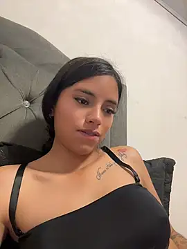 XXX chat uživo modela CELESTE_-EC