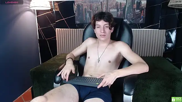 Marcoviolet Adlı Modelin Canlı XXX Sohbeti