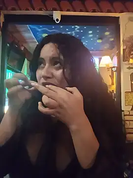 Czat XXX na żywo – Yaya_watson