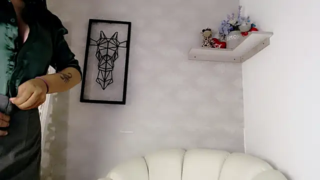 Chatroom XXX en direct de Lunyhose