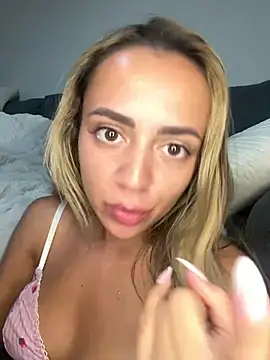 Harrietbronzex Live XXX-Chat