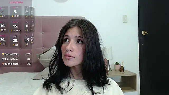 madeleine_evans live XXX chat