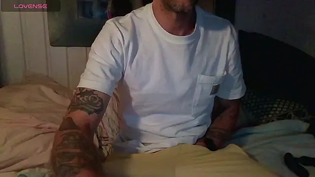 Stock-Holmes Chat XXX live