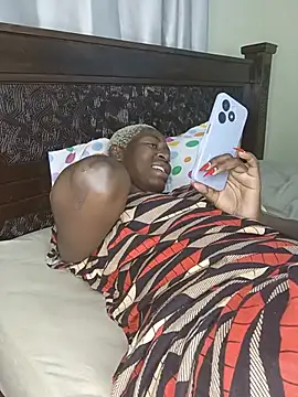 SquirtQueen16 Chat XXX live