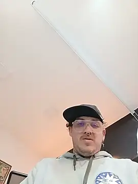 helloandi Webcam Show