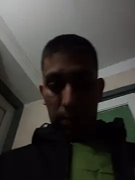 Biggboy10n Webbikameraesitys