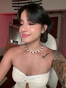 Ale_Lewis live XXX chat