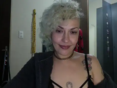 MariLouM's Live XXX Chat