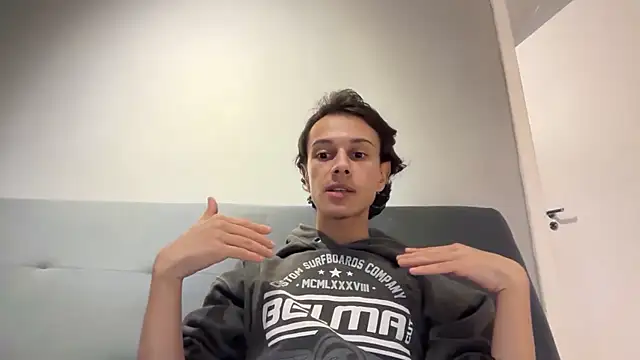 Chat XXX en directo de ivan_abundance
