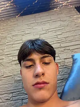 Lander_Cruz Chat XXX in diretta