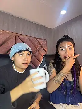 ian_mathias_ Chat XXX in diretta