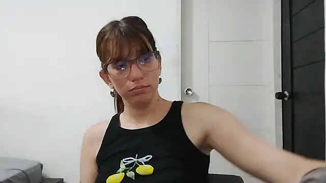 Chat +18 de Luna-e-Franco1 ao vivo