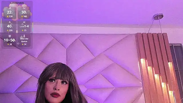 Chat +18 de Angelique_hafner ao vivo