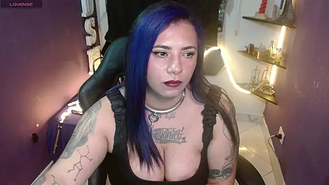 Alexa_Slavehot777's Live XXX Chat
