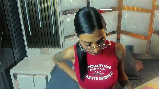 KarlaSlutSkinny__'s Live XXX Chat