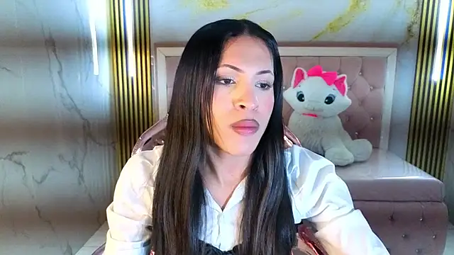 clara_evanss_s' Webcam Show