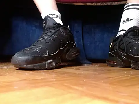 Živý XXX chat alphaswitchard