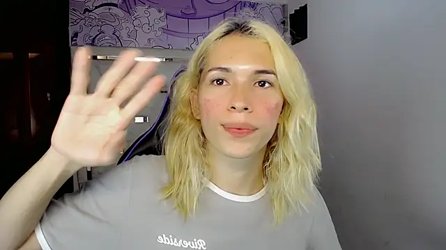 XXX chat uživo modela Larry_craft