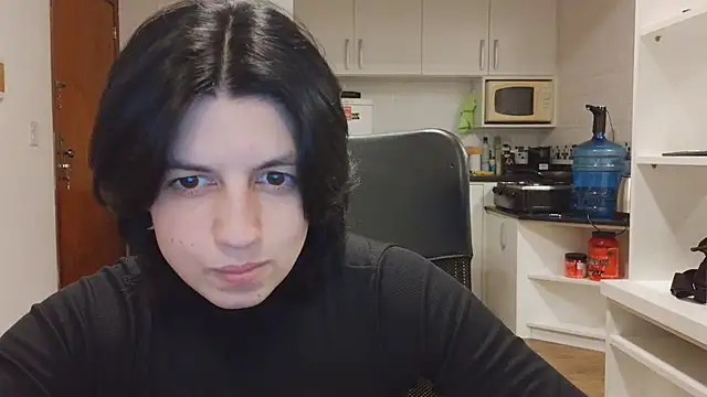Chat +18 de kyslrana ao vivo