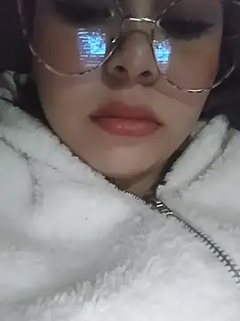 دردشة Elinaax الجنسية المباشرة
