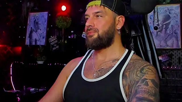 XXX chat uživo modela LexHardy