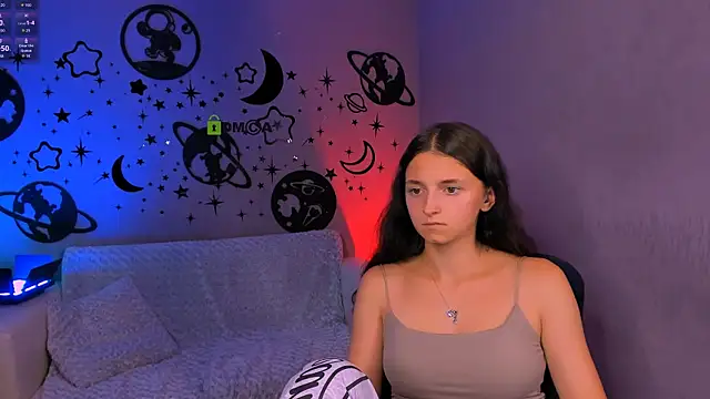 bella_dorn's Live XXX Chat