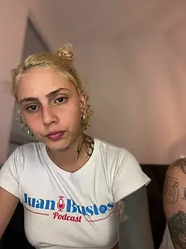 Velvet1_ live XXX chat