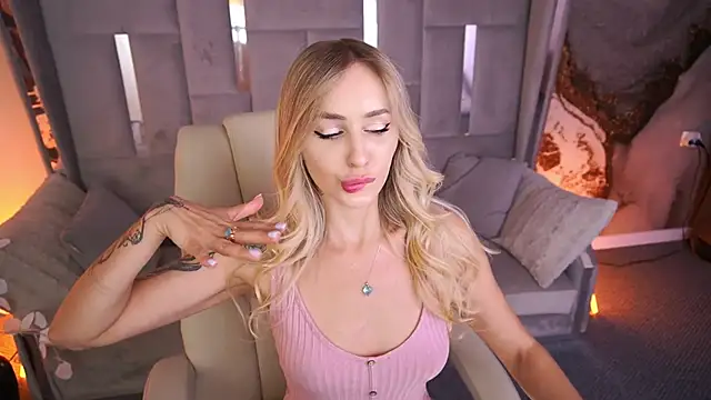 Онлайн чат XXX GraceCandy