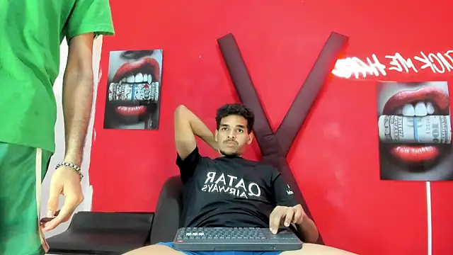 Chat XXX en directo de LOVE_KING1