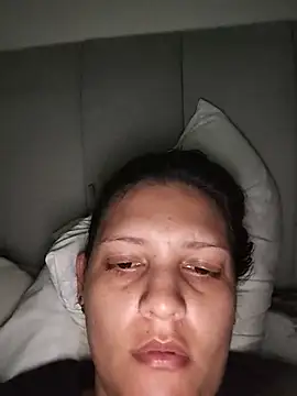 Chat +18 de Mia_Hampton ao vivo