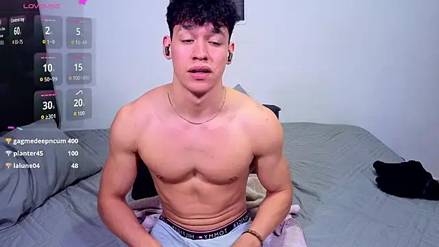 Luke_Muscle XXX чат на живо