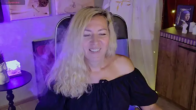 DonnaSmitthn Live XXX chat