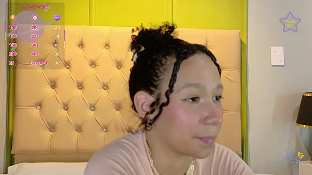 EmmaLawrence_ Live XXX-chat