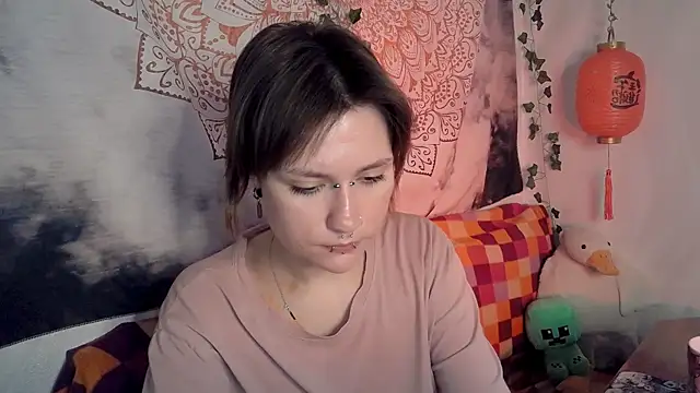 UwuJudy_Osas Adlı Modelin Canlı XXX Sohbeti