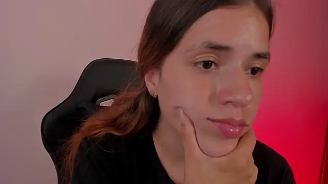 alliss_ginger_'s Live XXX Chat