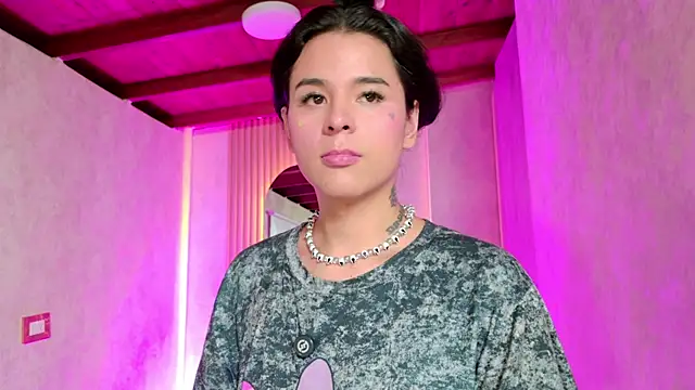 Angel-umbra Adlı Modelin Canlı XXX Sohbeti